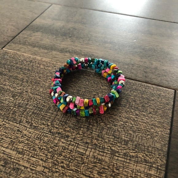 ๐2/$15 free shipping Fun triple wrap bracelet - Picture 2 of 4